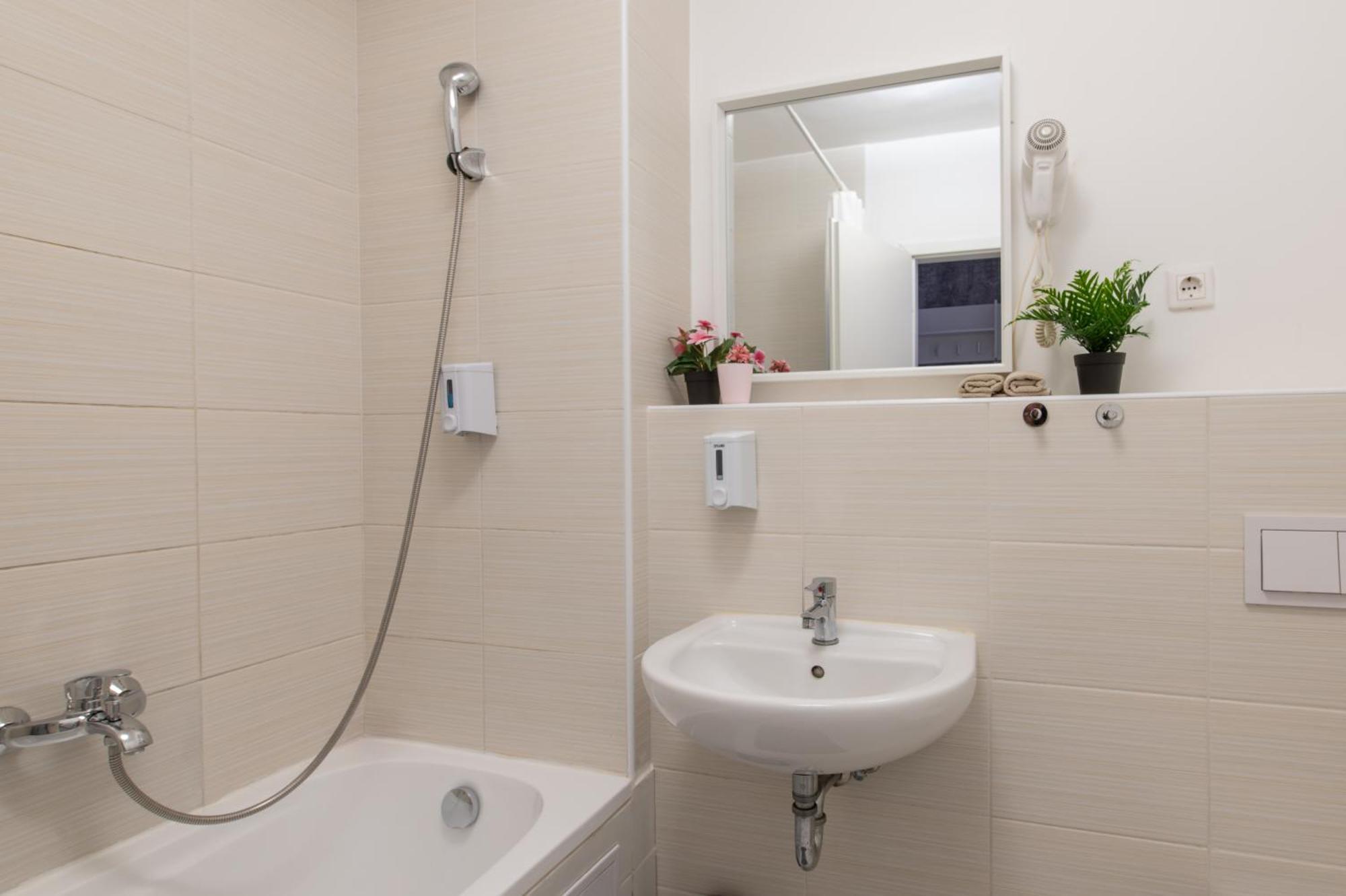 Mono Residence With Free Parking ブダペスト エクステリア 写真